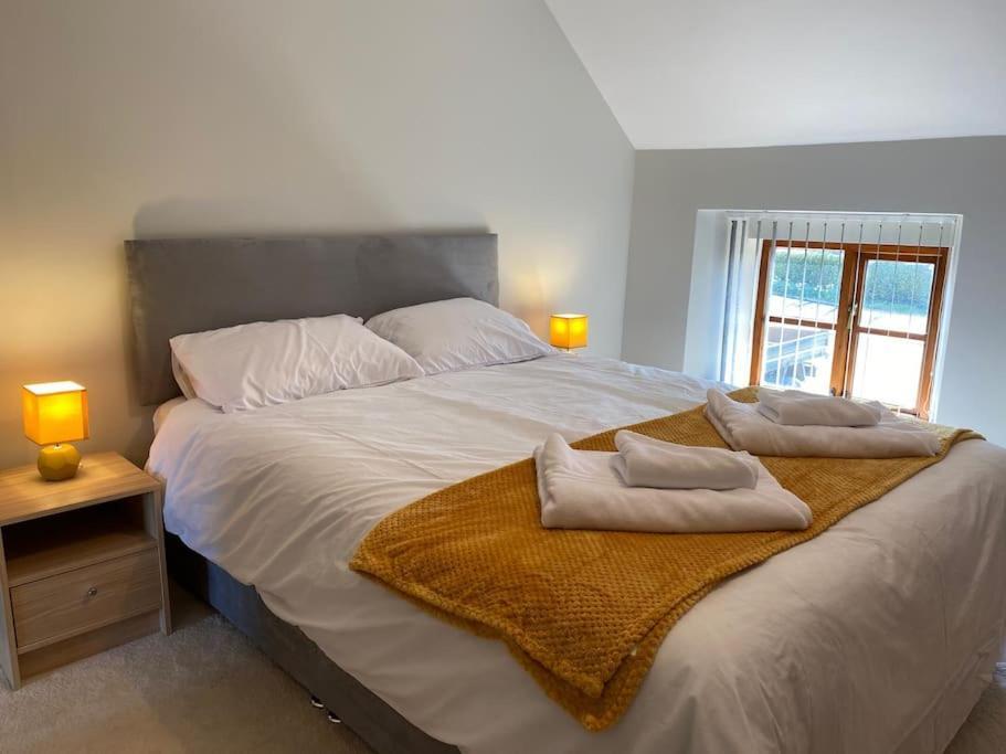 2 Brickground Broads Getaway For The Whole Family Holiday home North Walsham