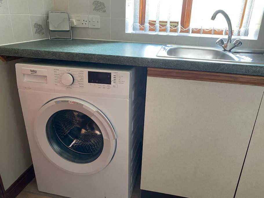 2 Brickground Broads Getaway For The Whole Family * North Walsham