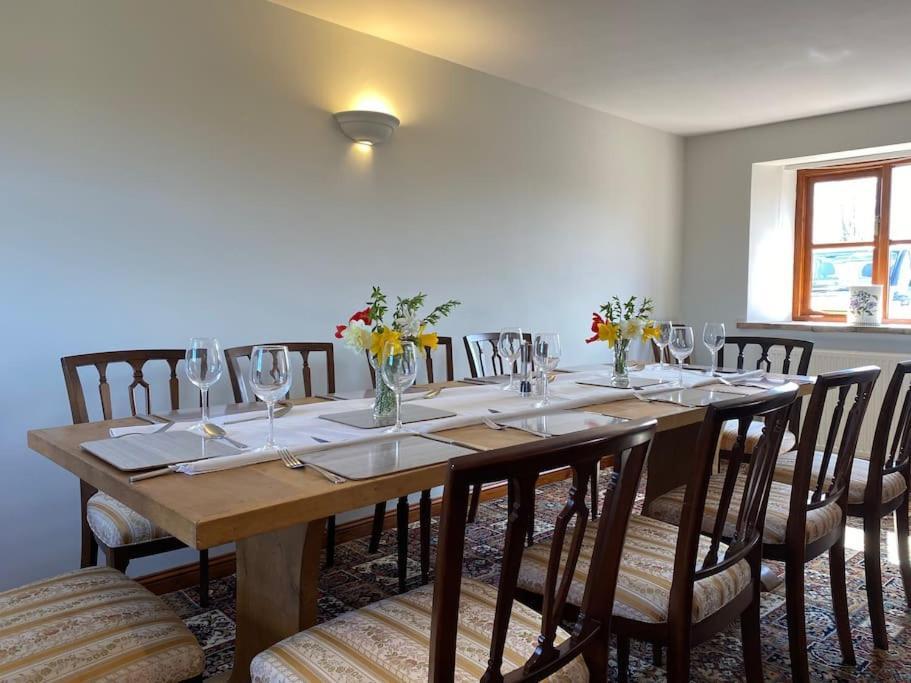 2 Brickground Broads Getaway For The Whole Family Holiday home *
