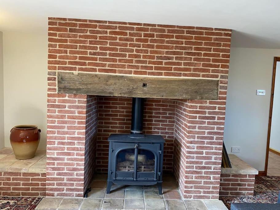 2 Brickground Broads Getaway For The Whole Family Holiday home *